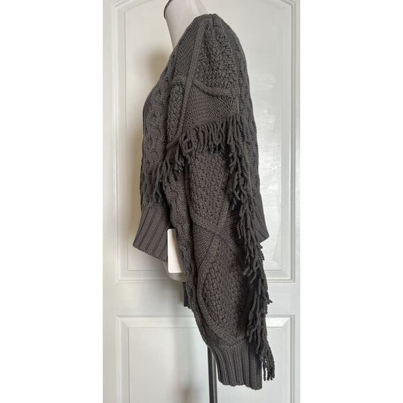 $113 LINE & DOT Revolve Designer Jasper Fringe Sweater Heavyweight Cable Knit M - Picture 4 of 10